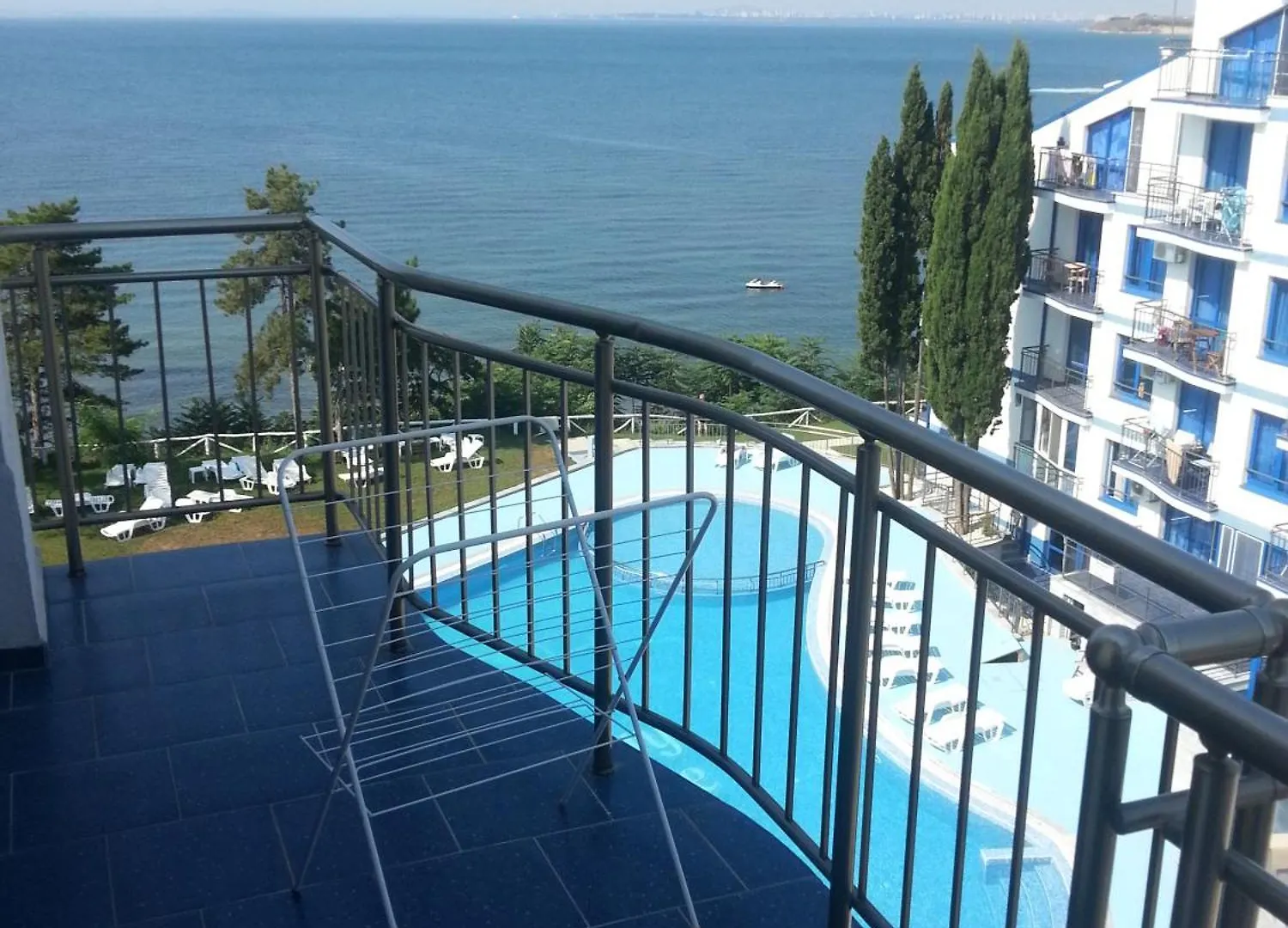 Blue Bay Palace Apart Complex Pomorie Appart hôtel
