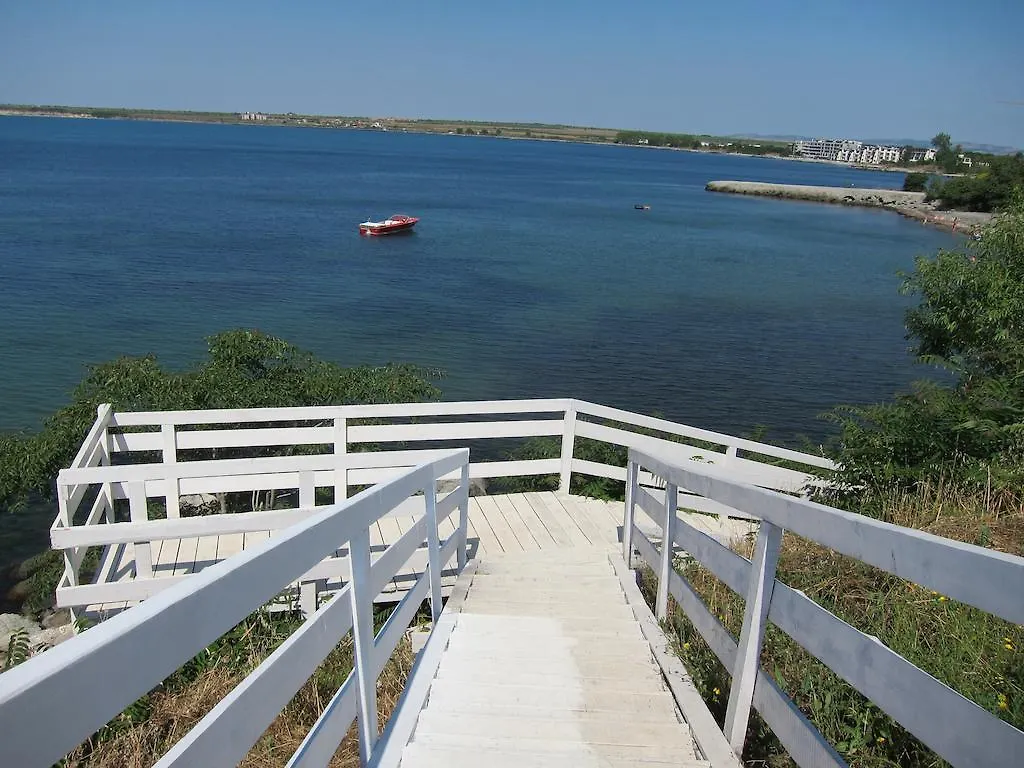 Blue Bay Palace Apart Complex Pomorie
