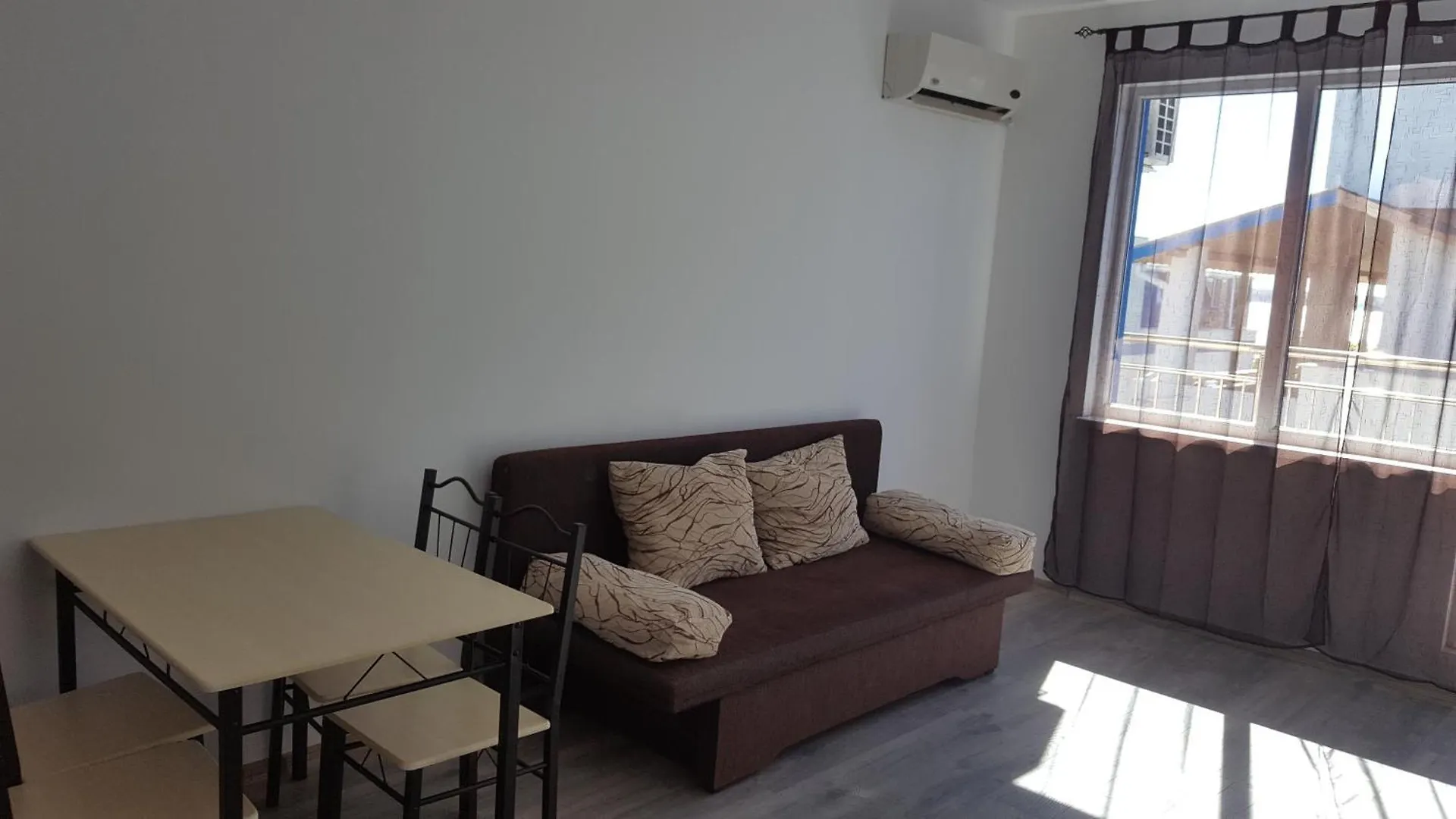 Blue Bay Palace Apart Complex Pomorie 2*,